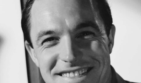 gene-kelly-9362176-1-402